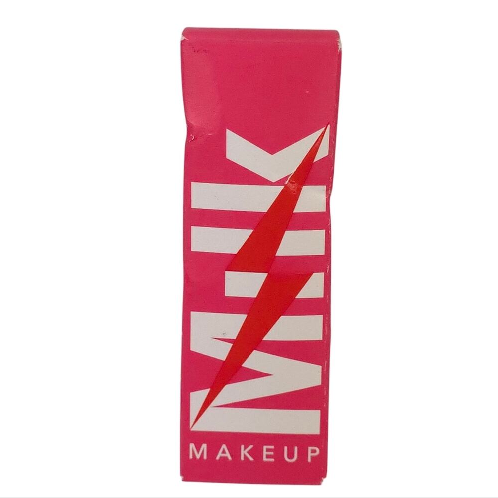 Milk Makeup Electric Glossy Lip Plumper in Charged - Picture 4 of 9